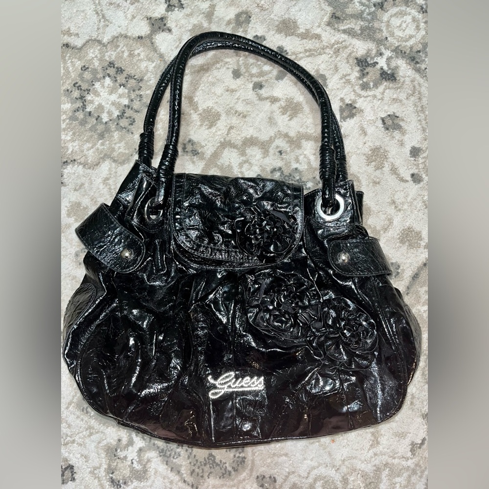 Guess 2000 black purse with flowers